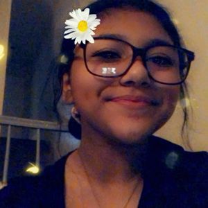 Meet your Posher, Mia